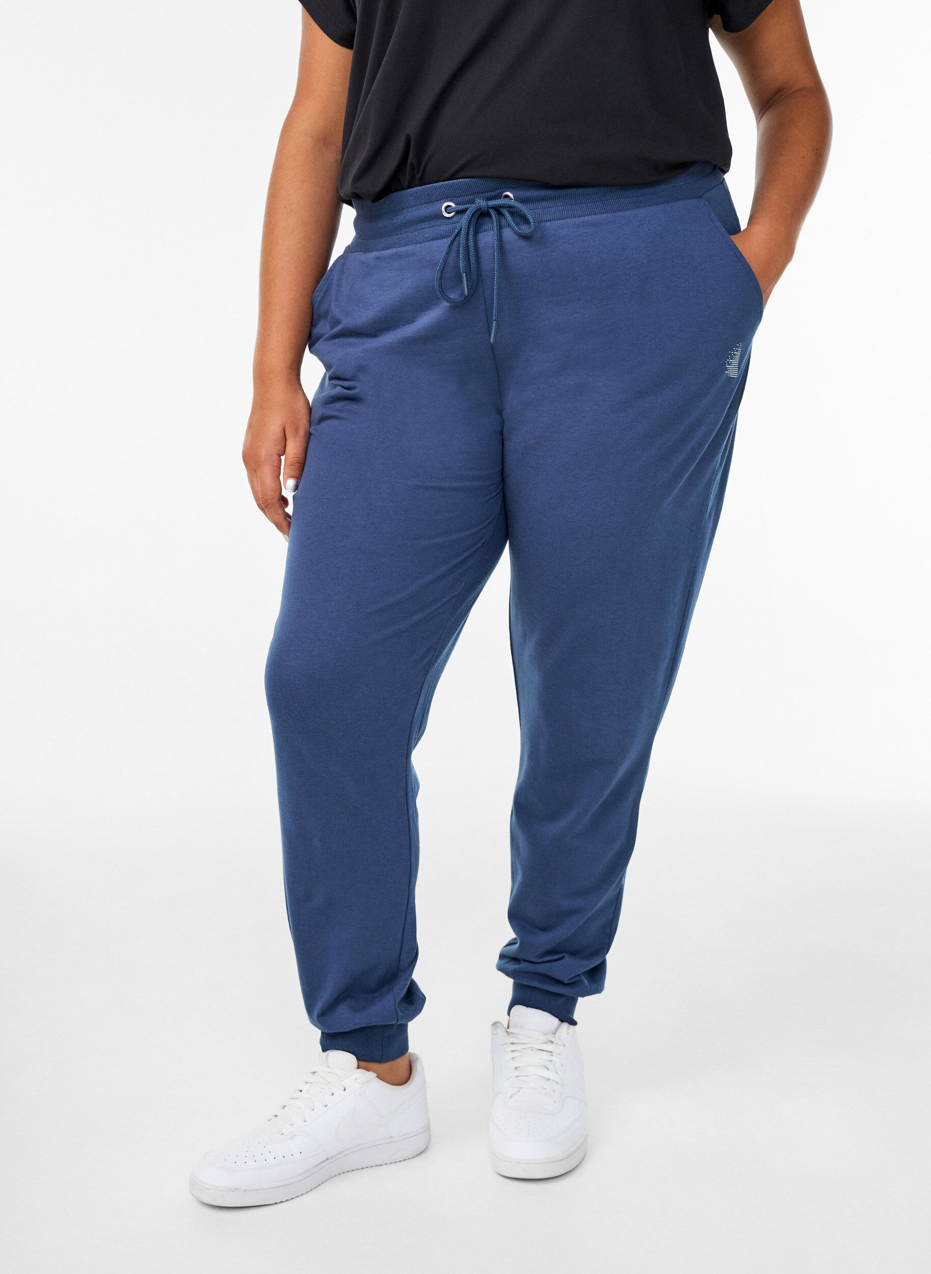 ZizziL&oslash;se joggebukser med lommer, Bl&aring;, Model image number 2