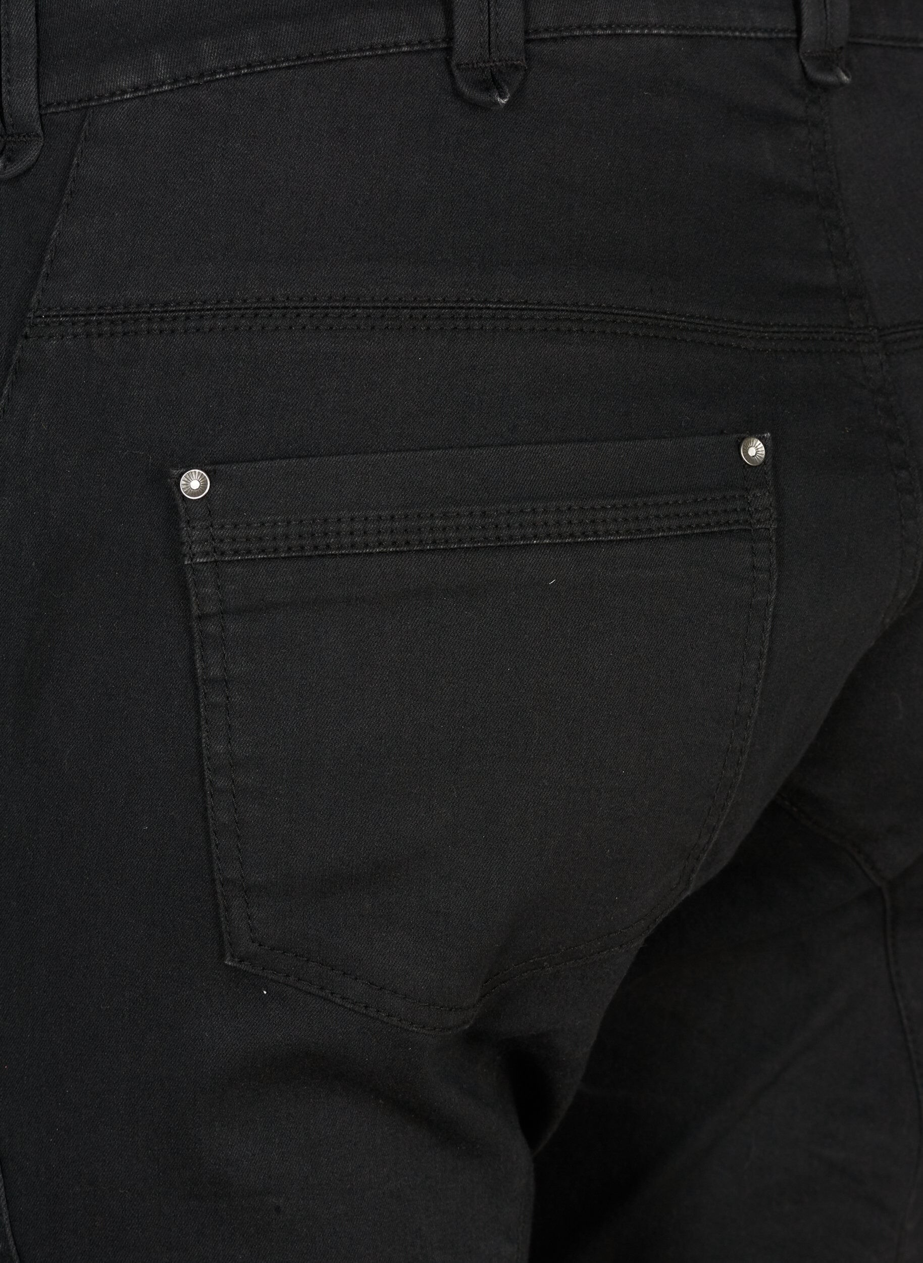 ZizziSlim-fit capri-jeans med lommer, Svart, Packshot image number 3
