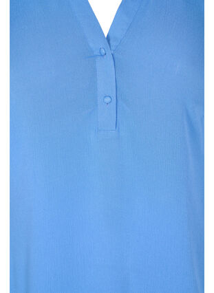 Bluse i viskose med 3/4 ermer og V-hals, Ultramarine, Packshot image number 2