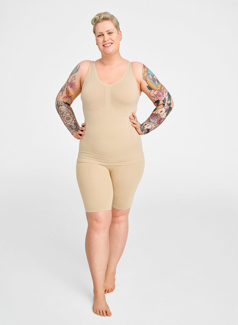 Shapewear shorts med h&oslash;yt liv, Beige, Image image number 0