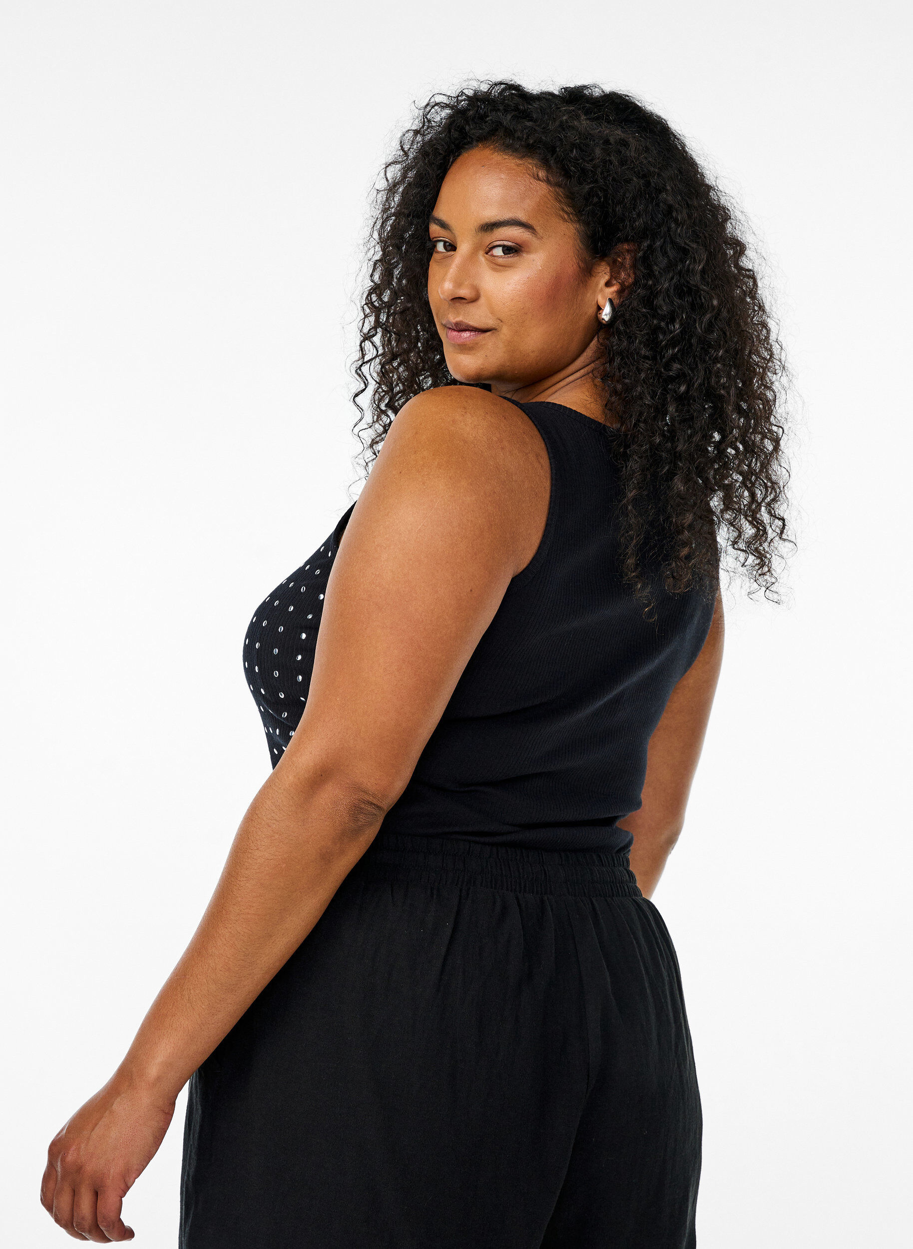 Zizzi Tanktopp med nagler, Black, Model image number 1