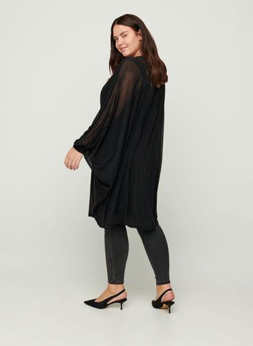 Langermet kjole med V-hals og smock, Black, Model image number 1