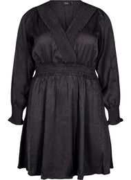 Kort kjole med smock-detaljer, Black