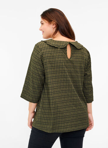 Rutete bluse med 3/4-ermer og volangkant, Ivy Green Check, Model image number 1