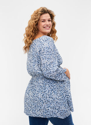 Zizzi Viskosebluse til gravide med blomstermønster, Blue Flower AOP, Model image number 1