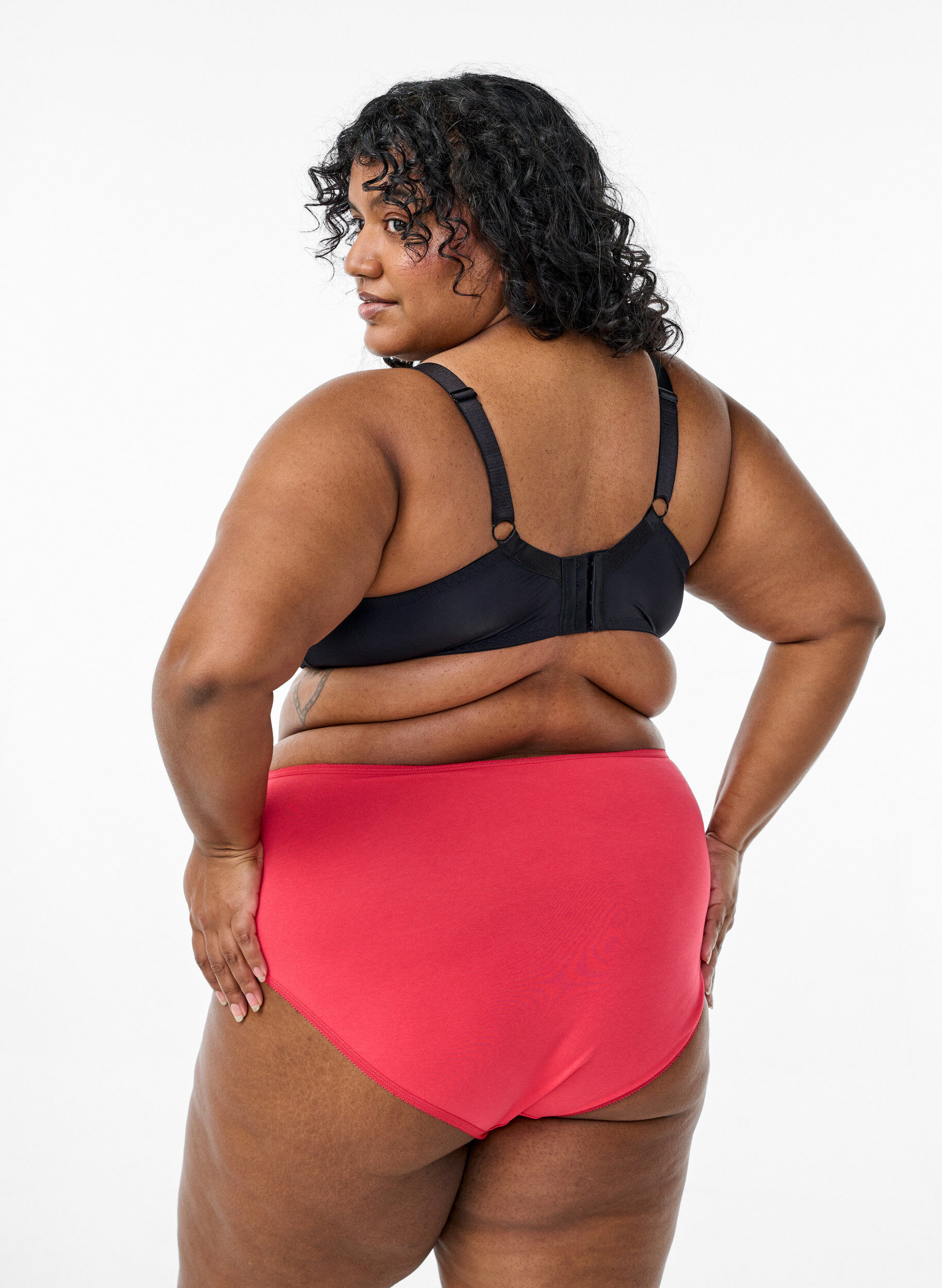 Zizzi7-pakning med truser med regular waist, Mixed colours, Model image number 1