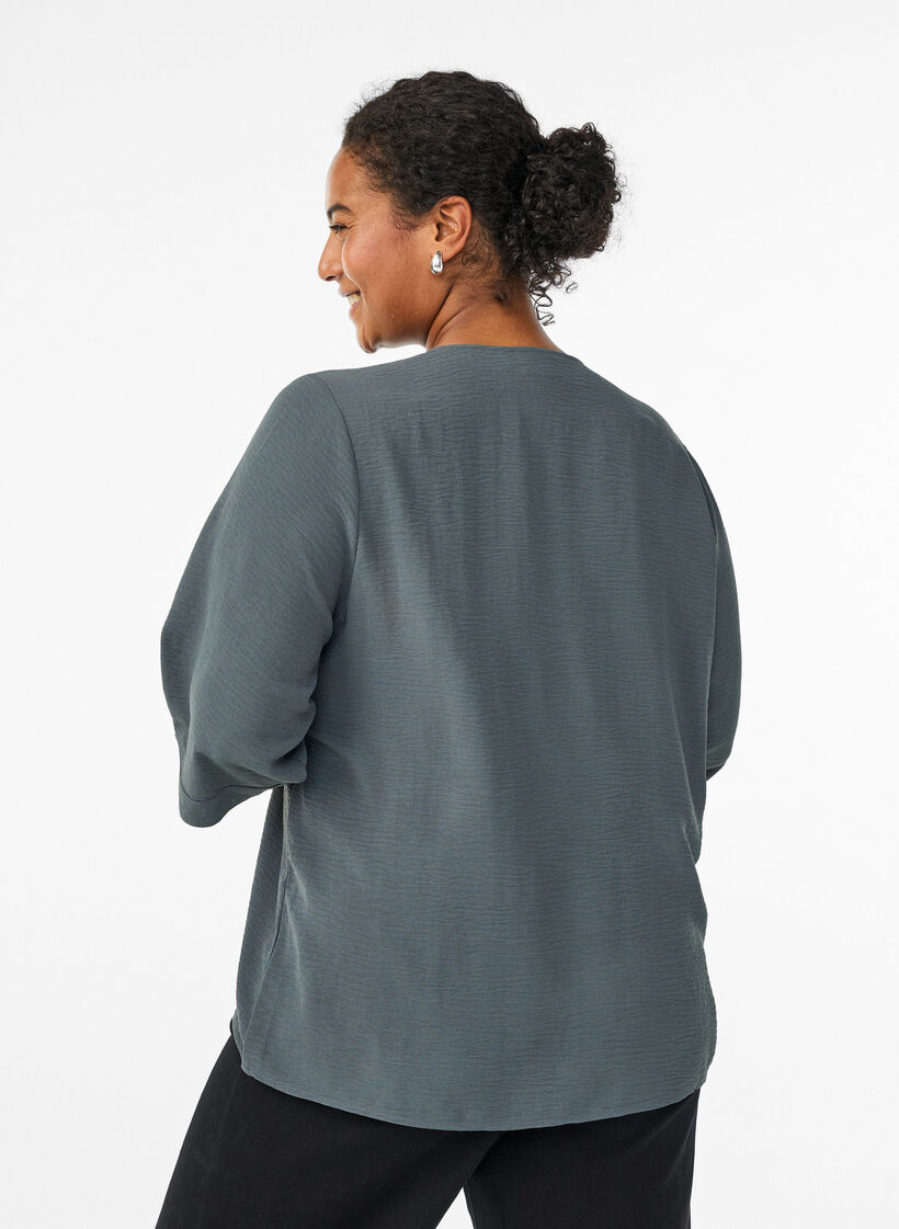 Skjortebluse med v-hals og 3/4 ermer, Gr&oslash;nn, Model image number 2