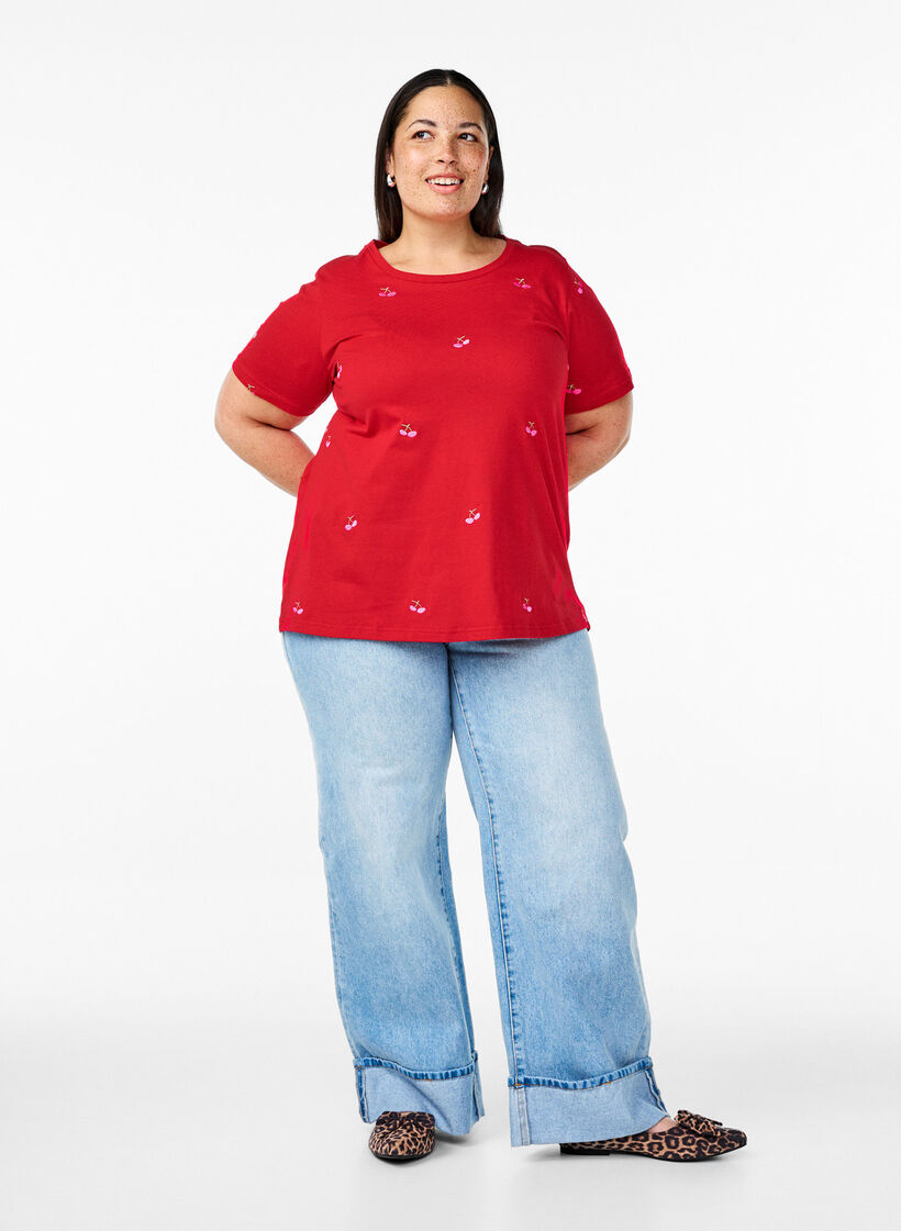 T-skjorte i økologisk bomull med broderte motiv, Rød, Model image number 1