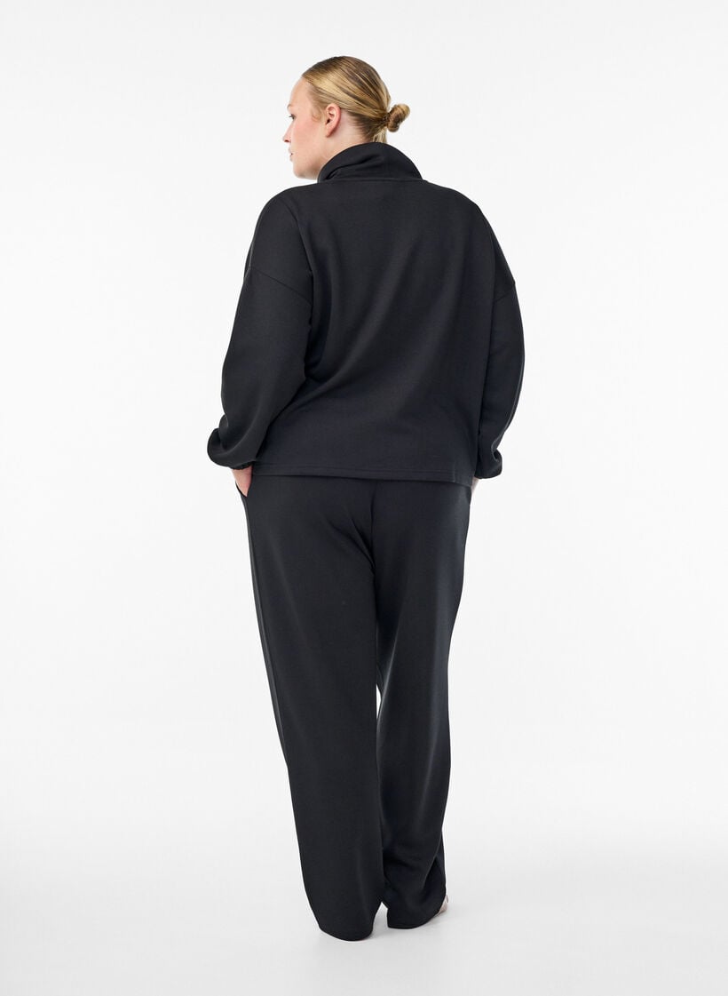 Løstsittende bukser i modalblanding, Svart, Model image number 1