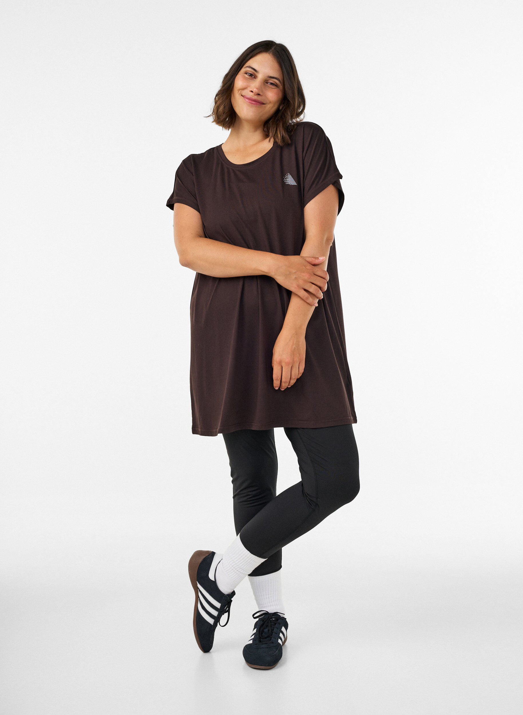ZizziLang trenings-T-skjorte, Brun, Model image number 1