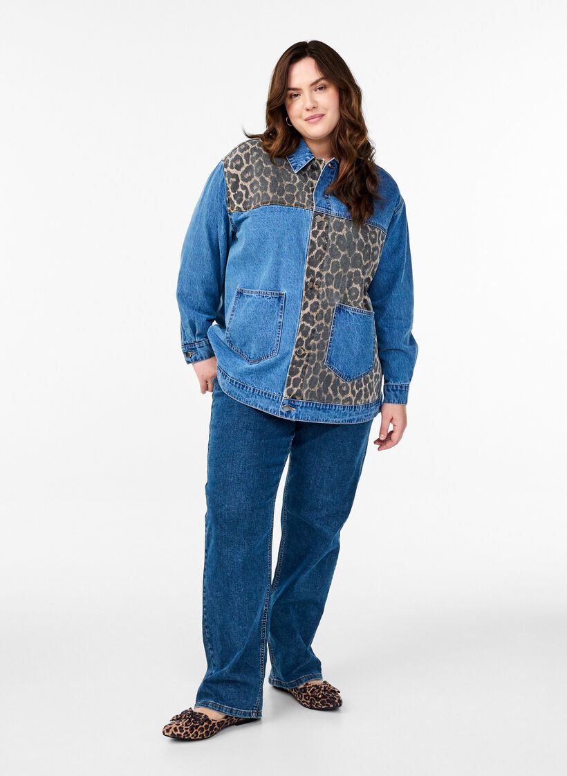 Denimskjorte med leopardmønstrede detaljer, LEO Color block, Model