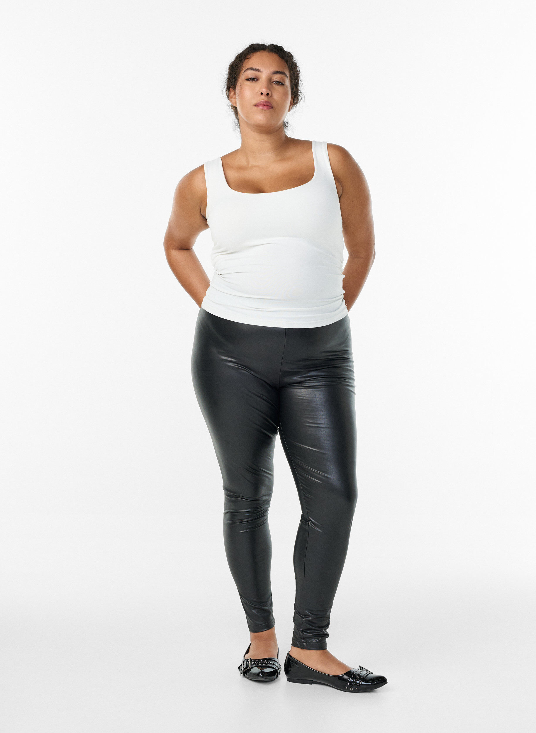 Zizzi Belagte leggings med b&oslash;rstet f&ocirc;r, Svart, Model image number 1