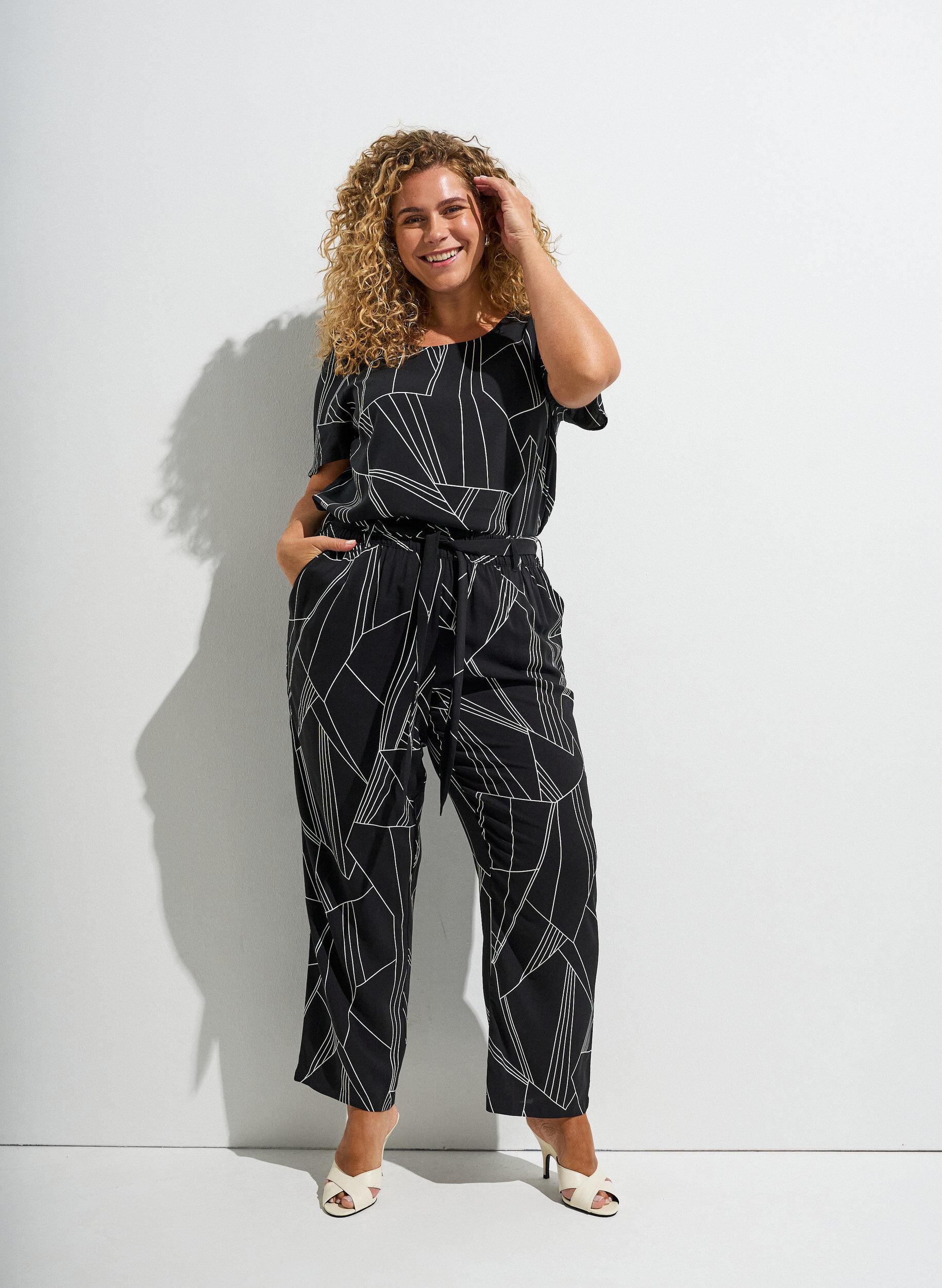 FLASH - Kortermet bluse i viskose med trykk