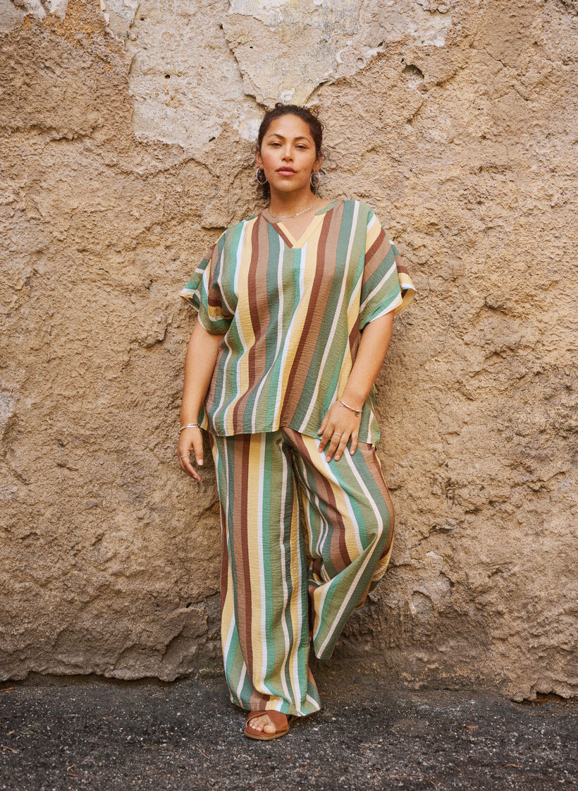 Bukse i viskose med striper og loose fit, Brun, Image image number 0