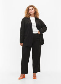 Bukser med pinstriper, Black W. Pinstripe, Model