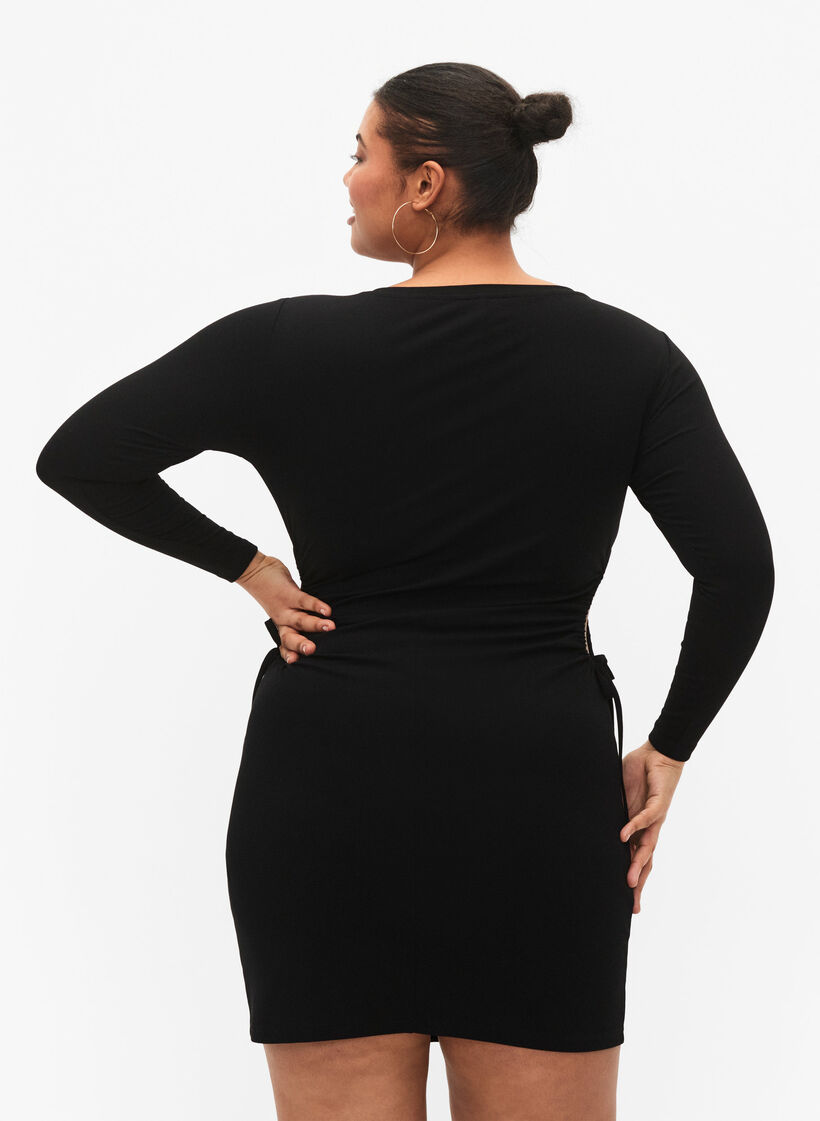 Tettsittende kjole med utskjæring, Black, Model image number 1