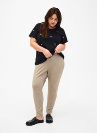Korte bukser med lommer, Silver Mink, Model