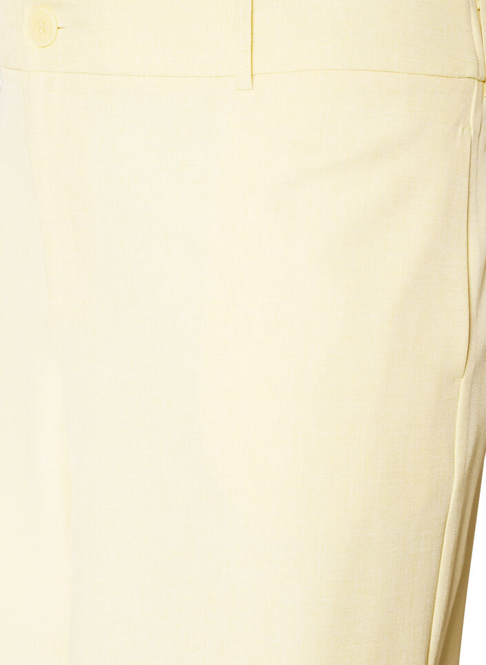 Loose fit Bermuda shorts med h&oslash;y midje, Gul, Packshot image number 2