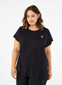 Ensfarget t-skjorte til trening, Black, Model