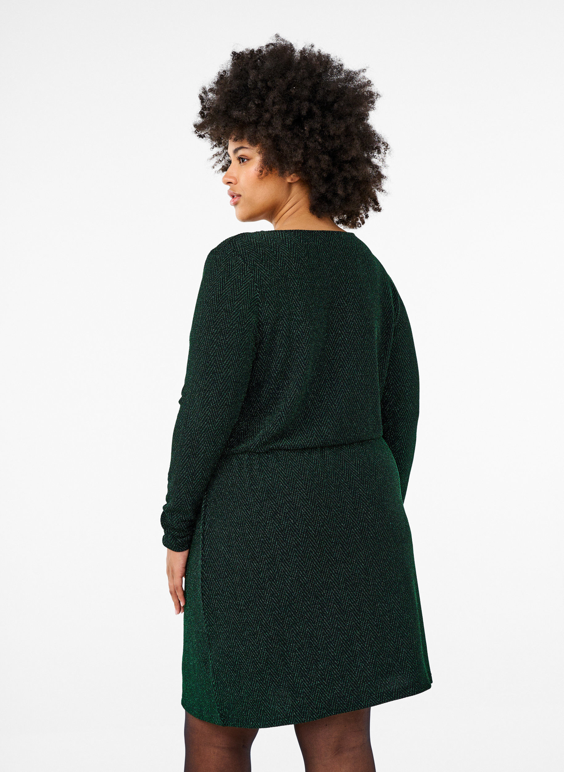 Zizzi Glitterkjole med sikksakkm&oslash;nster, Scarab ZigZagShimmer, Model image number 1