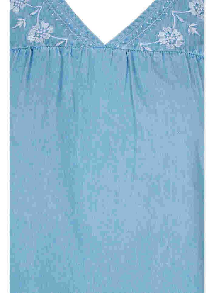 Kortermet bluse med broderi, Light blue denim, Packshot image number 2