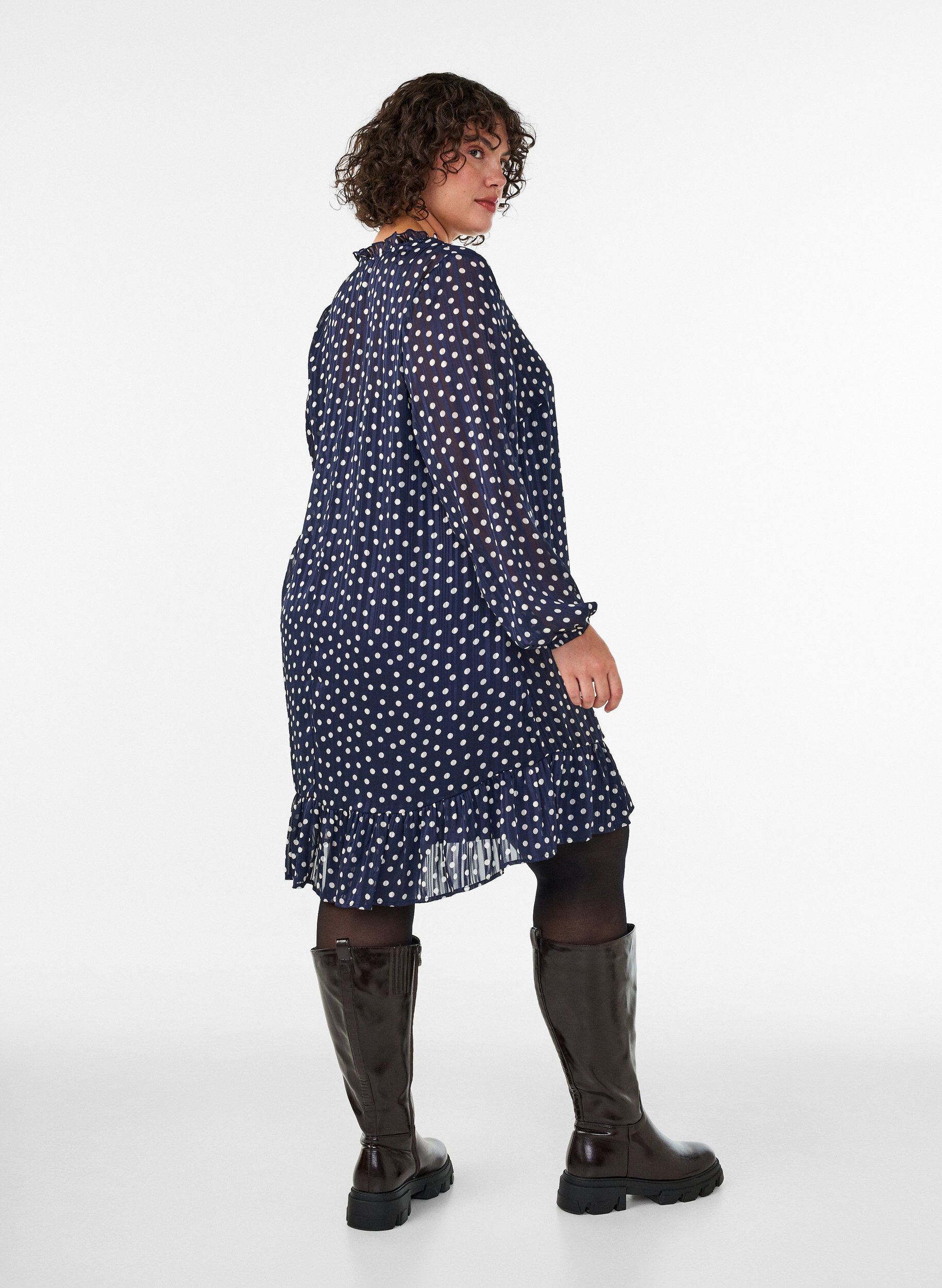 ZizziM&oslash;nstret kjole med volanger og lange ermer, Bl&aring;, Model image number 2