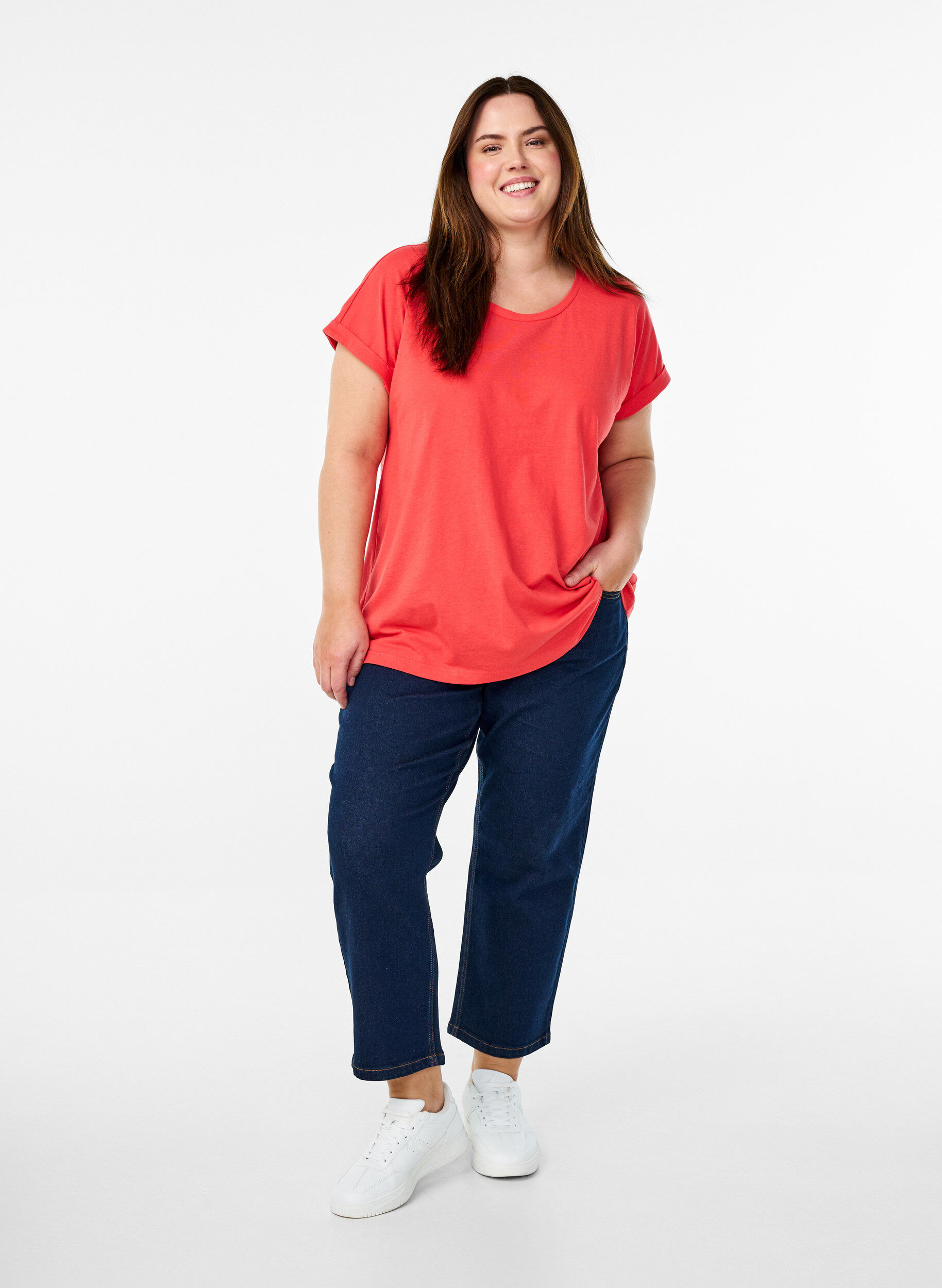 Zizzi Kortermet T-skjorte i bomullsblanding, R&oslash;d, Model image number 1