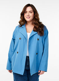 Kort trenchcoat med lommer, Blå Kort trenchcoat med lommer, Blå, Model