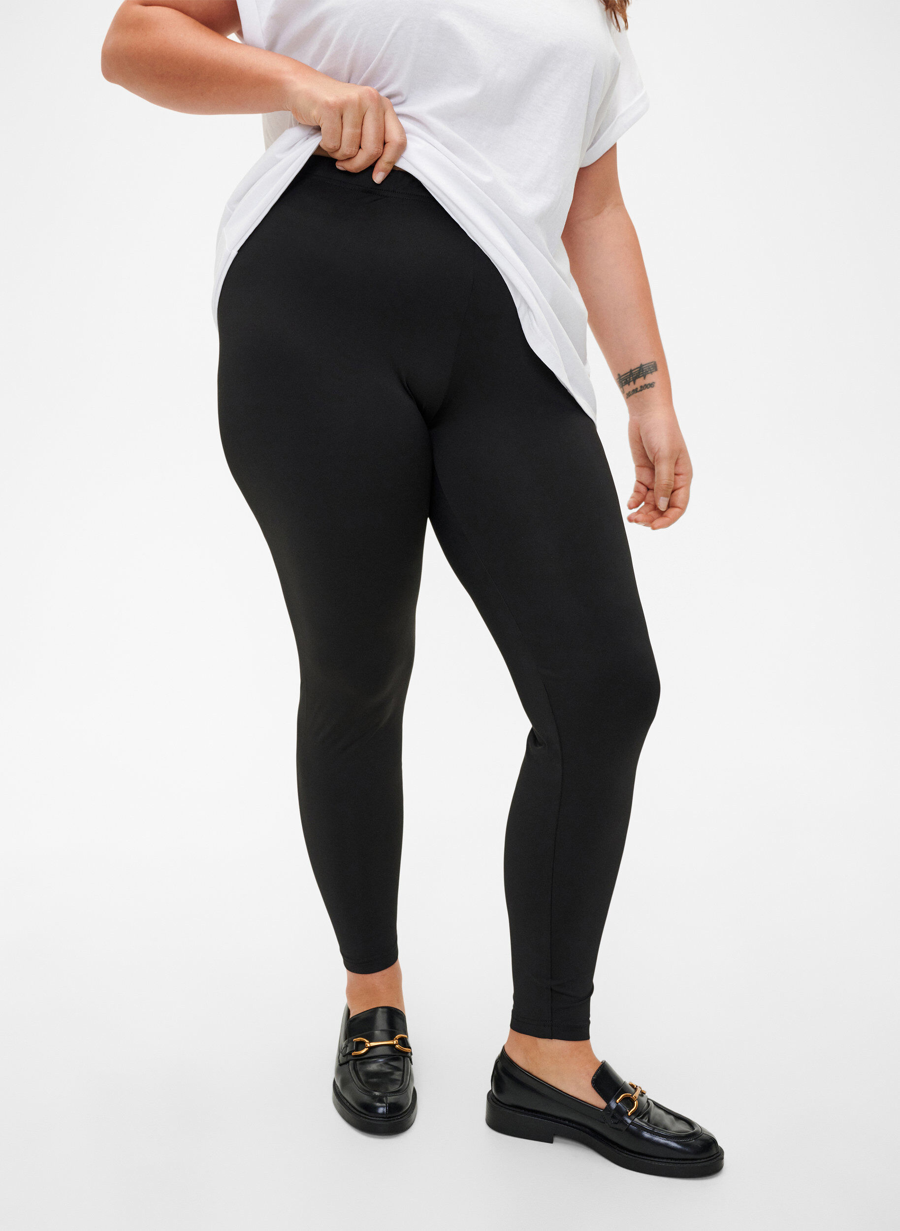 2-pack basis leggings, Svart, Model