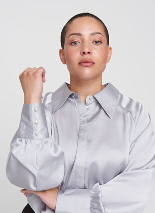 Skjorte med ballongermer og krage, Light Grey, Model image number 2