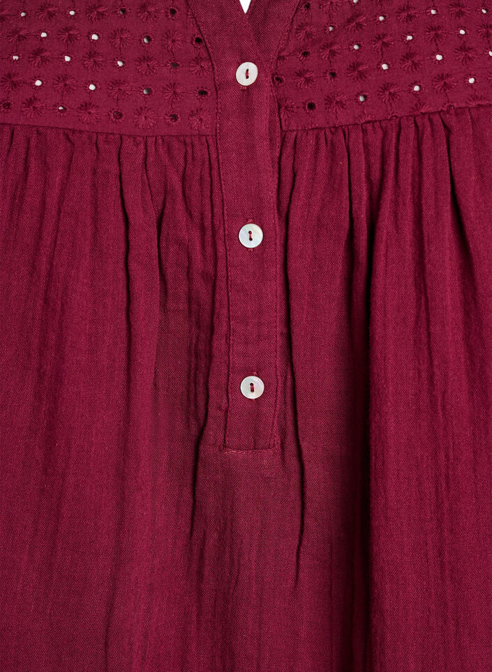 Bluse i bomullsmuslin med broderi anglaise, M&oslash;rk Bordeaux, Packshot image number 2
