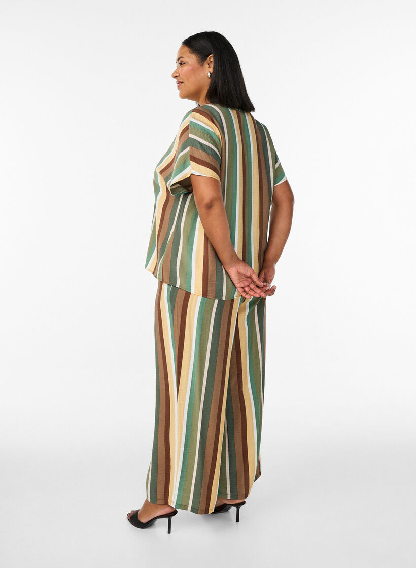 Bukse i viskose med striper og loose fit, Brun, Model image number 1