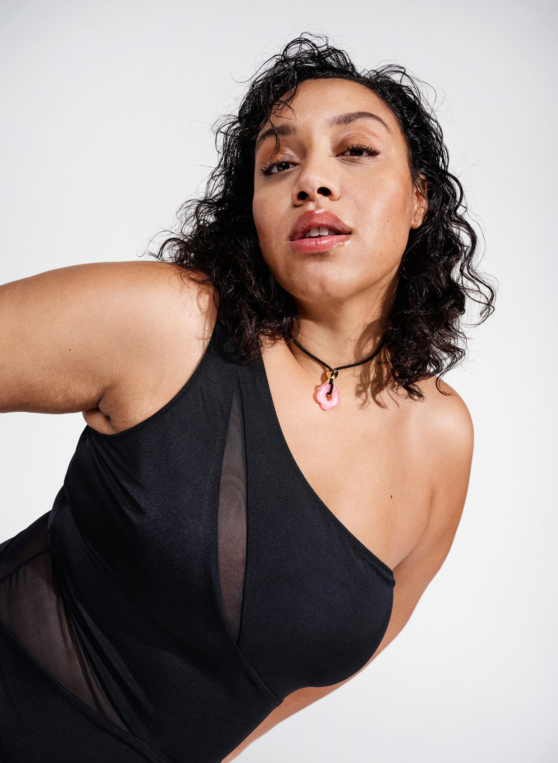 Zizzi One-shoulder badedrakt med mesh, Black, Image image number 0