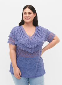 Kortermet bluse med volanger, Lavender Violet, Model