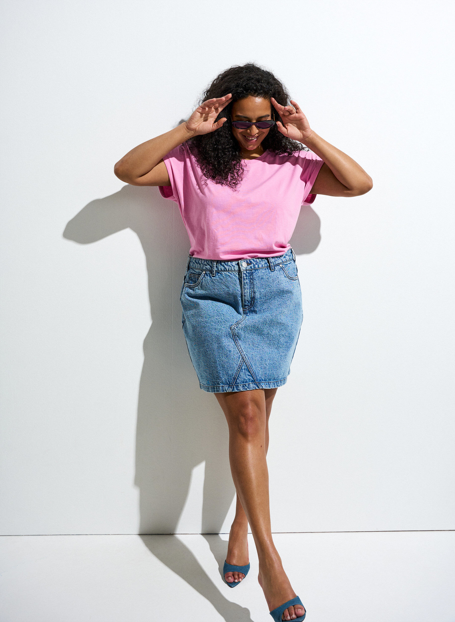 Zizzi Kortermet T-skjorte i bomullsblanding, Rosa, Image image number 0