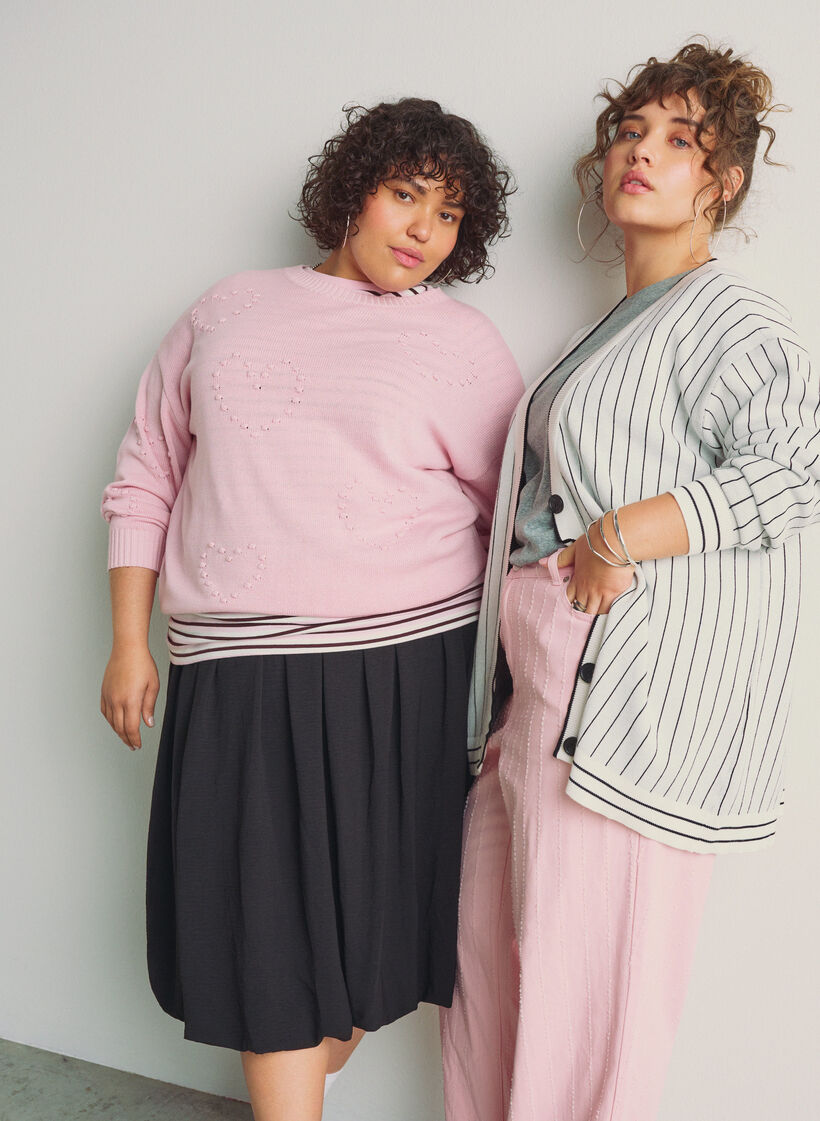 Løs strikkebluse med hjertemønster, Rosa, Image image number 0