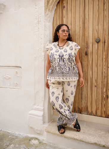 Zizzi Løs bukse med trykk og høy midje, Beige, Image image number 0