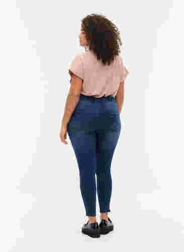 Cropped Amy jeans med glidelås, Dark blue denim, Model image number 1