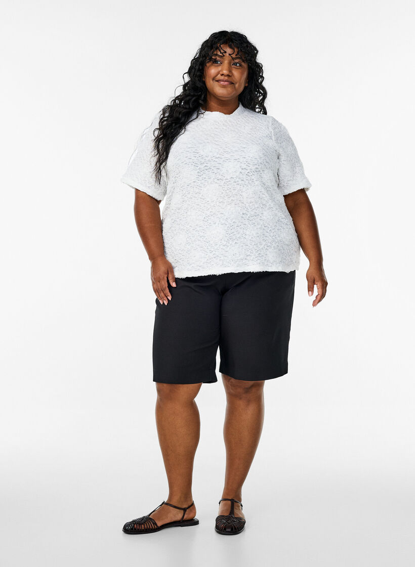 Bluse med 3D-blomster og korte ermer, Hvit, Model image number 1