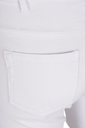Slim fit Emily shorts med normal midje, Bright White, Packshot image number 3