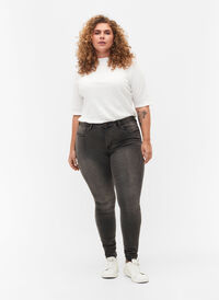 Super slim Amy jeans med høyt liv, Dark Grey Denim, Model