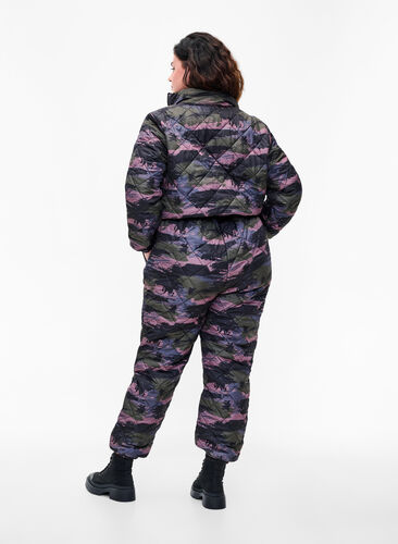 Termo jumpsuit med kamuflasjemønster, Camou print, Model image number 1