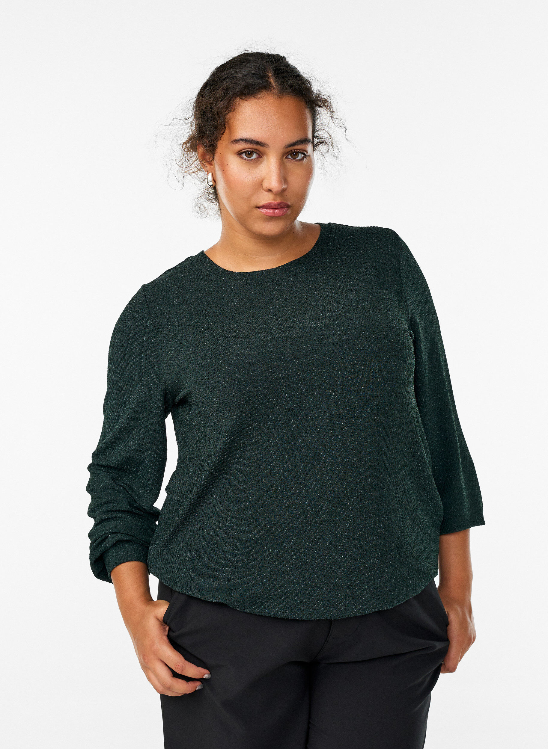 Bluse med fiskebensm&oslash;nster og glittertr&aring;d, Gr&oslash;nn, Model