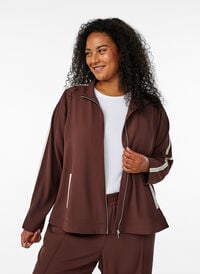 Sporty jakke med glidelås og kule detaljer, Brun Sporty jakke med glidelås og kule detaljer, Brun, Model