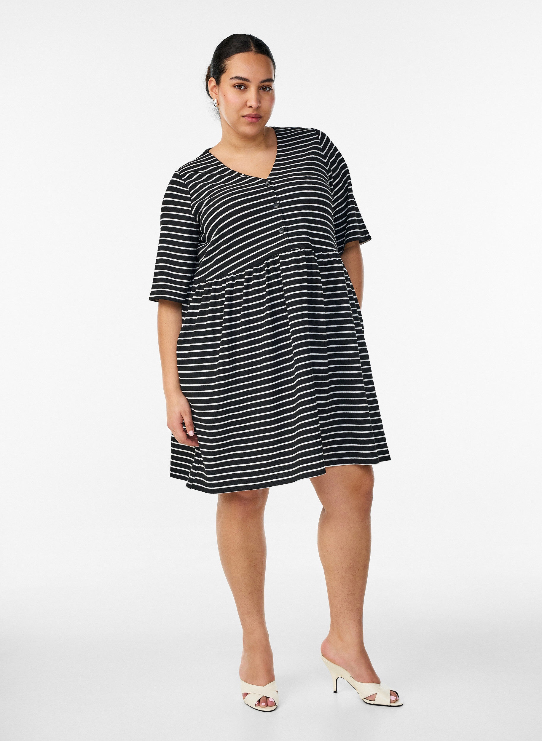 ZizziKjole med ribbet tekstur og empirelinje, Hvit, Model image number 1