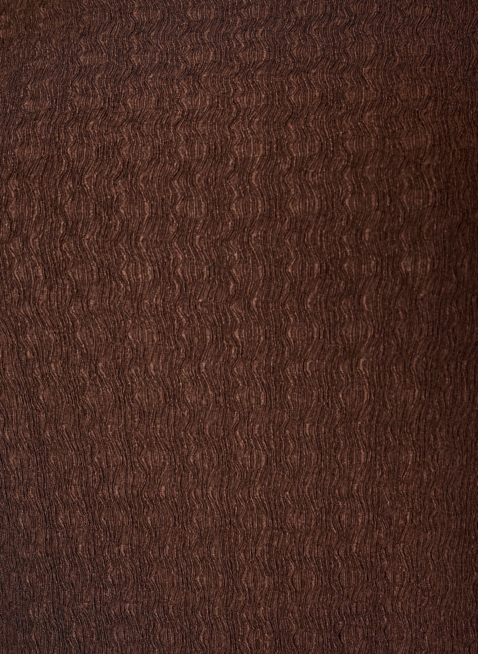 ZizziMidikjole med b&oslash;lget tekstur og lange ermer, Brun, Packshot image number 2