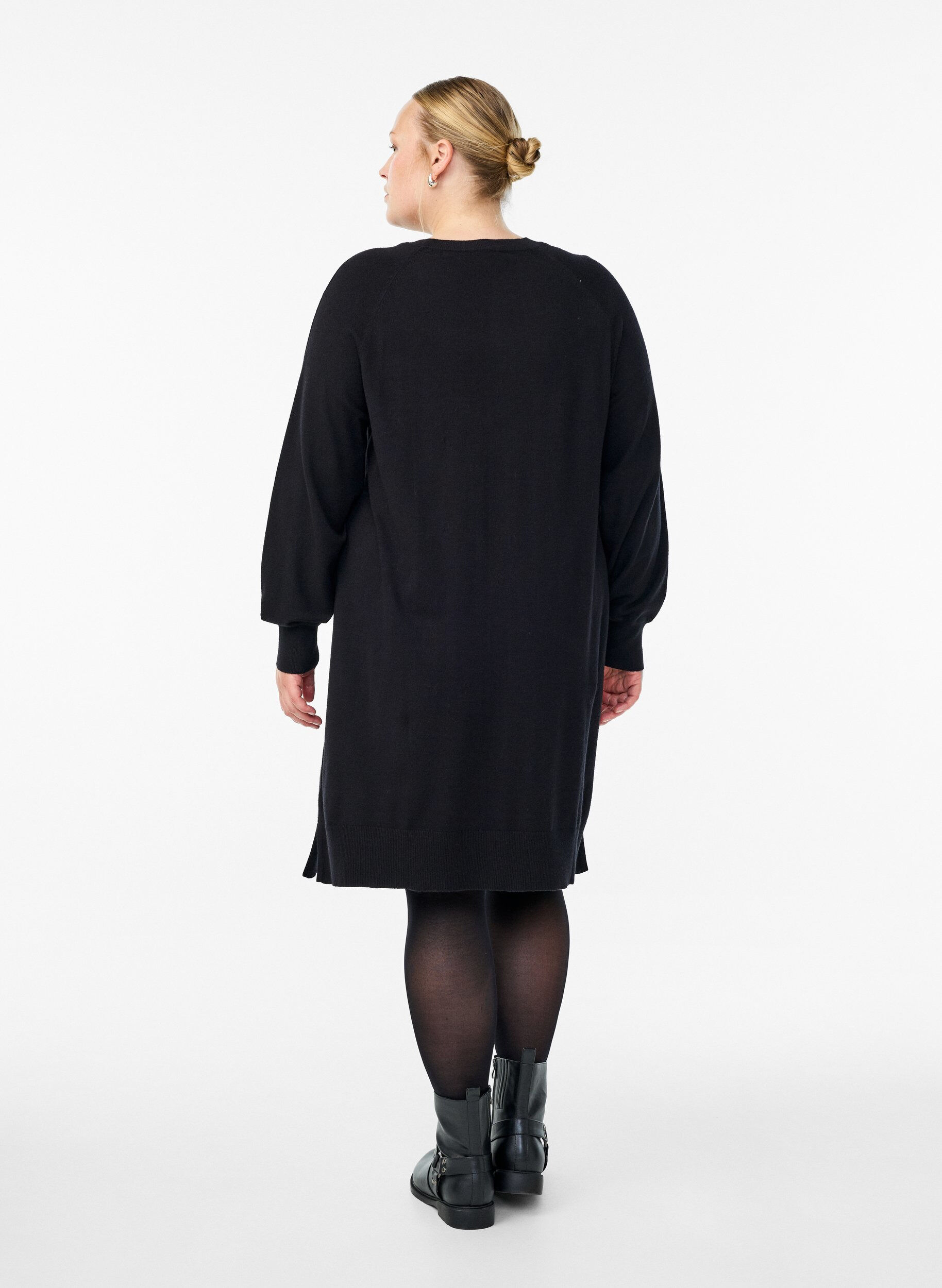 ZizziKort strikkekjole med raglanermer og en midts&oslash;m, Svart, Model image number 2