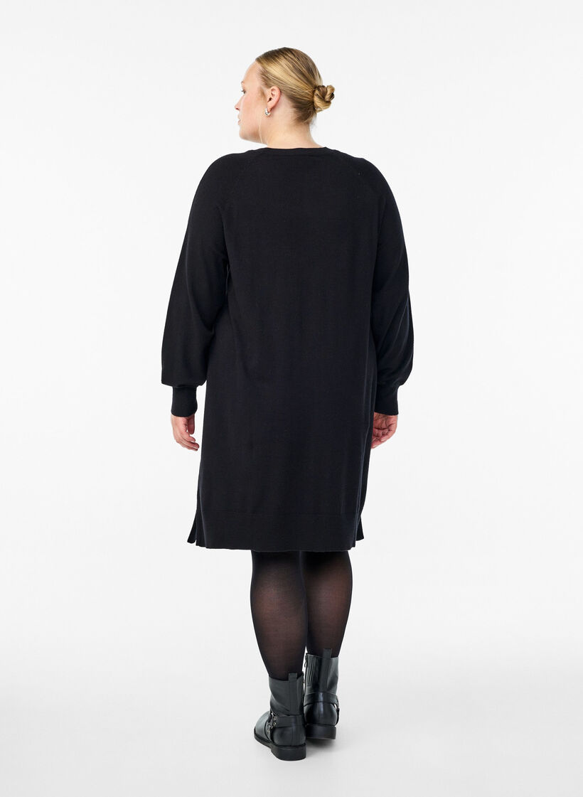 Kort strikkekjole med raglanermer og en midts&oslash;m, Svart, Model image number 2