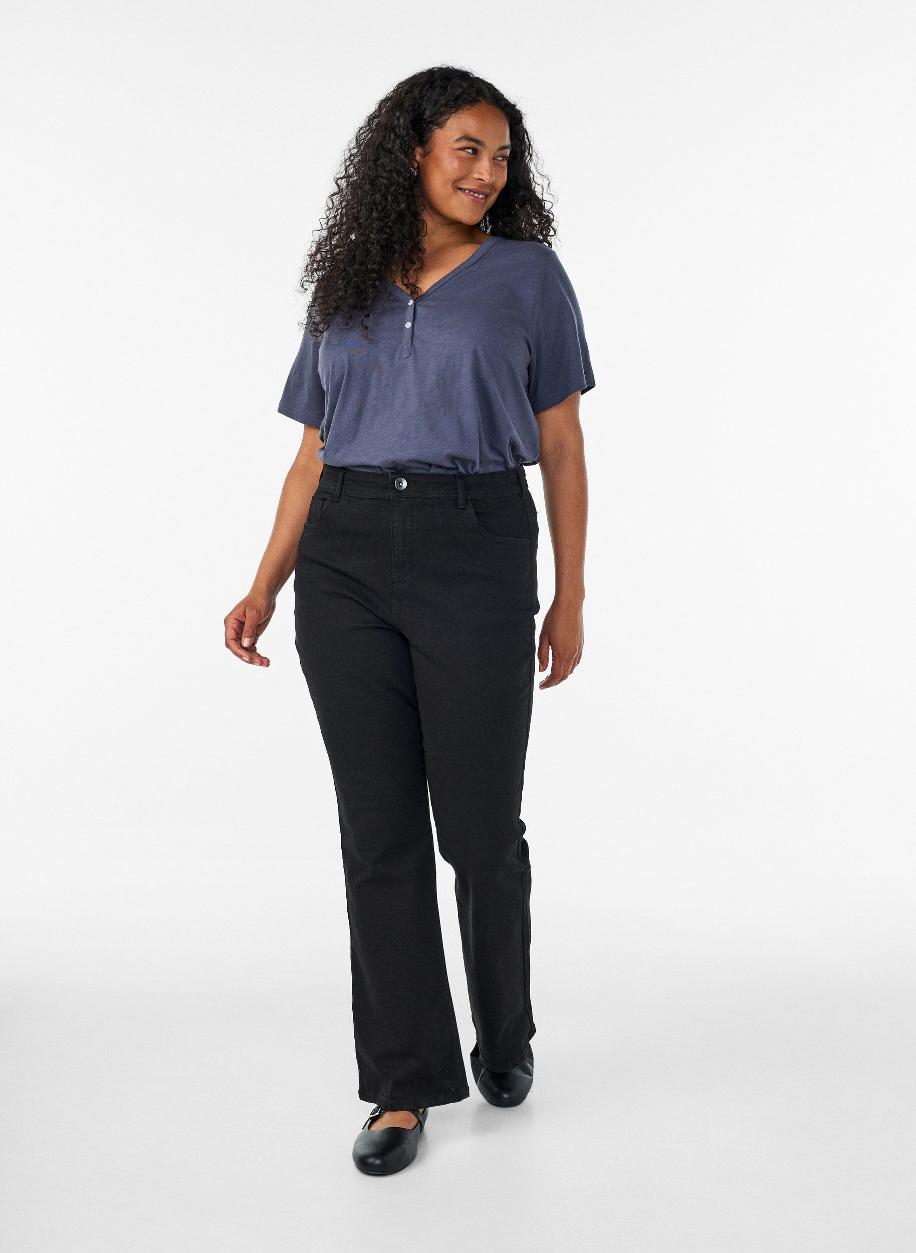 ZizziT-skjorte med knappdetalj, Gr&aring;, Model image number 1