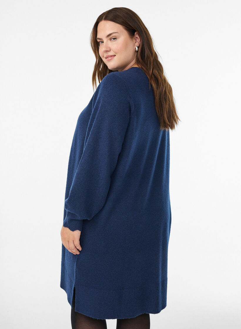 Kort strikket kjole med b&oslash;lget fold og splitt, Bl&aring;, Model image number 2